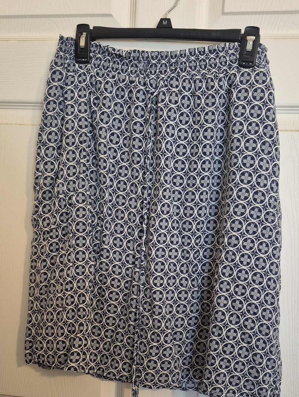 DE Collection Navy and White Printed A-Line Skirt